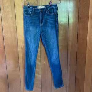 Hollister super skinny jeans